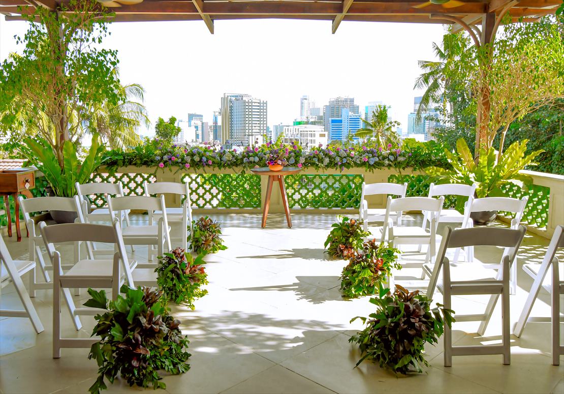 Colonial Wedding<br>at Casa Dos Terrace